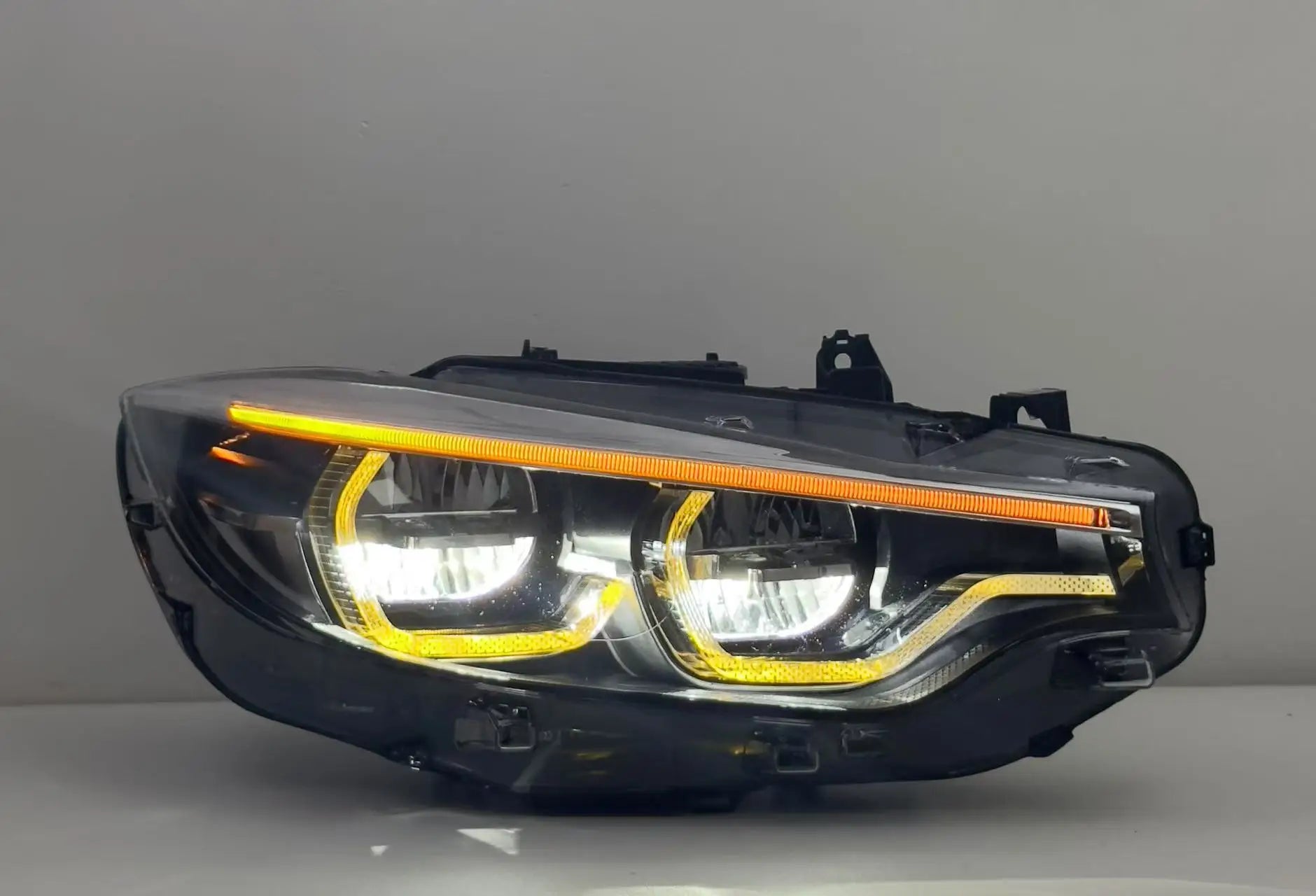 For BMX F32 F33 F36 F80 F82 M3 M4 Yellow DRL LED Headlight Ikon Style Daytime Running Front Lights High Fog Turn Signal Lamp
