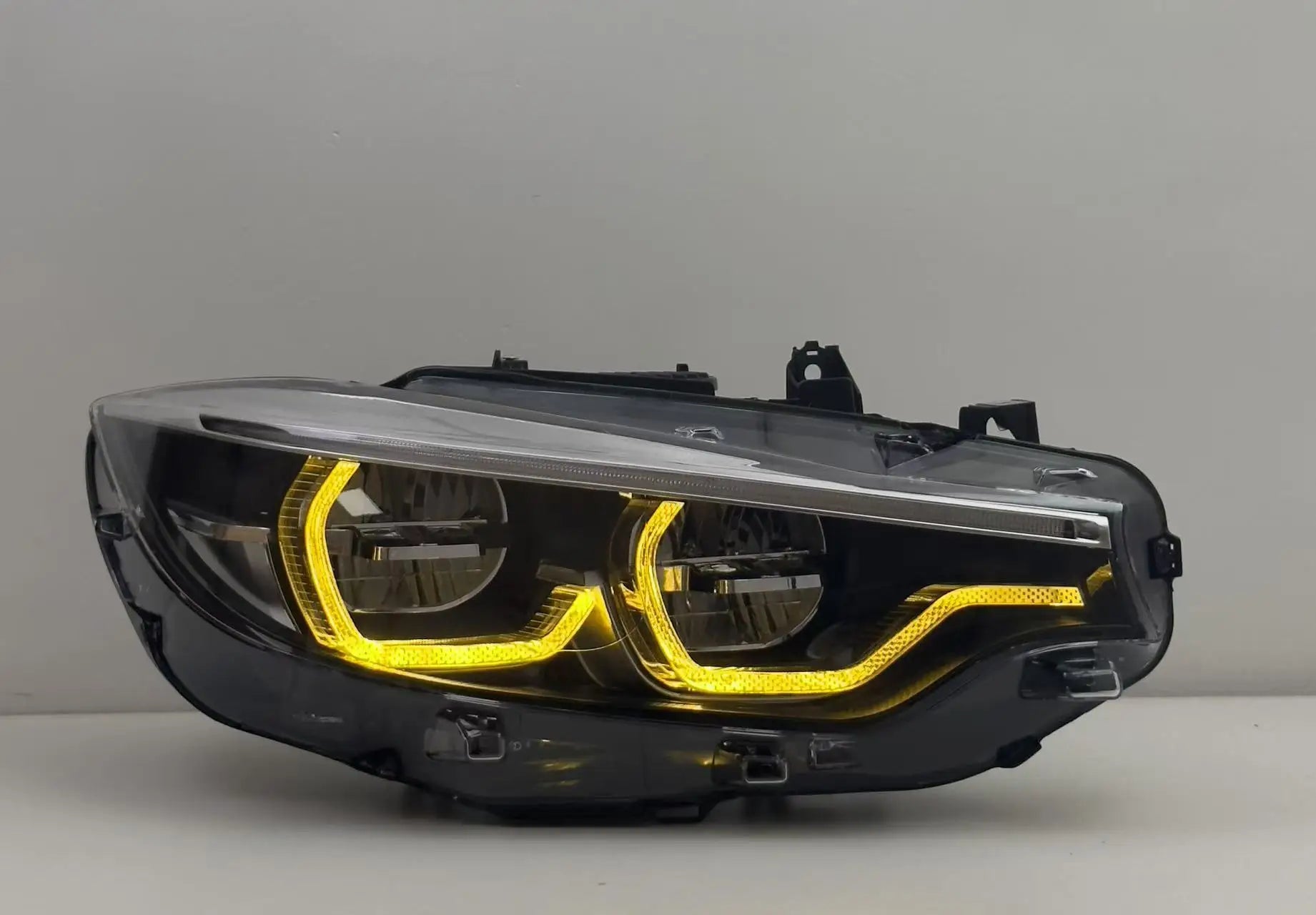 For BMX F32 F33 F36 F80 F82 M3 M4 Yellow DRL LED Headlight Ikon Style Daytime Running Front Lights High Fog Turn Signal Lamp