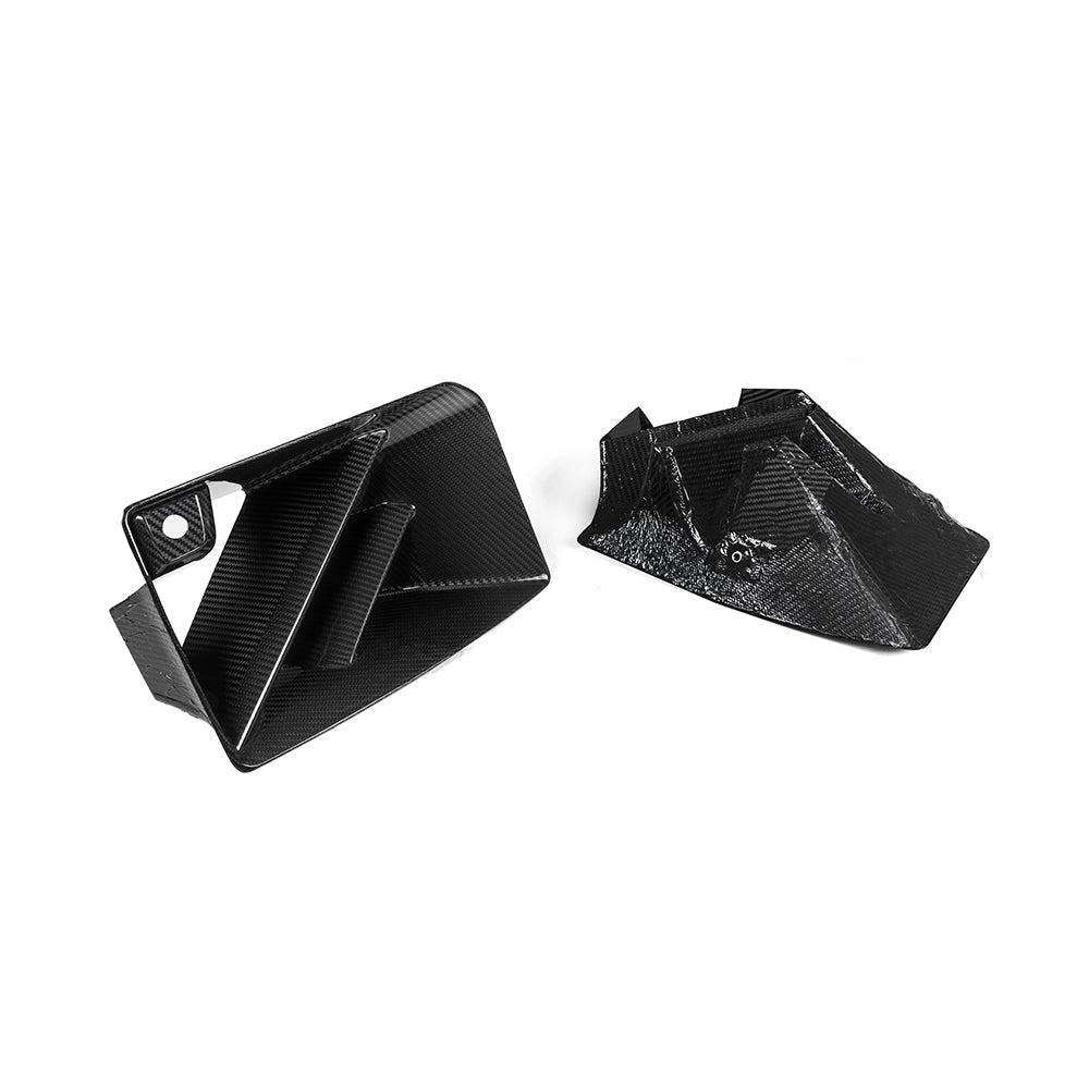 BMW M2 G87 carbon fibre air inlets - weave detail