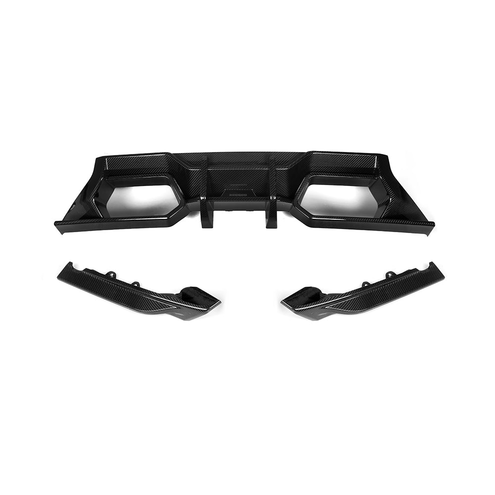 BMW M2 G87 V1 carbon fibre rear diffuser - weave detail