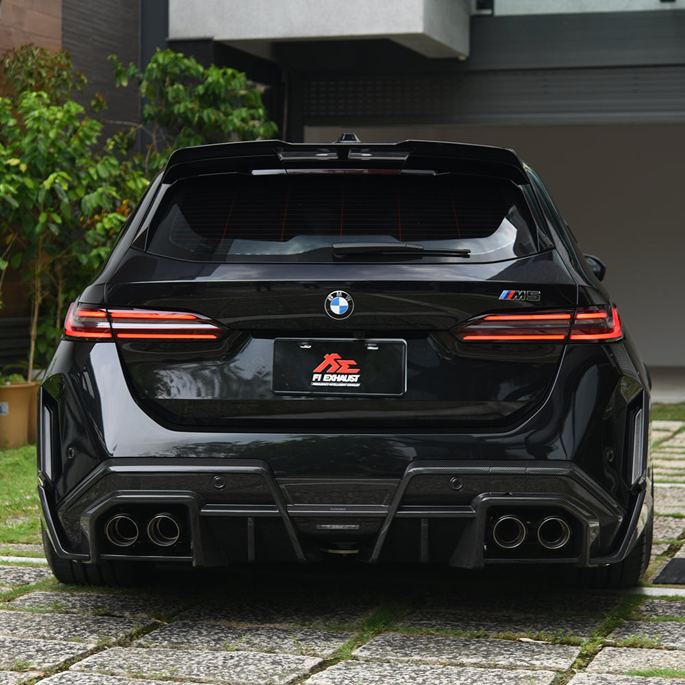 BMW M5 G99 Touring with carbon fibre spoiler fitted