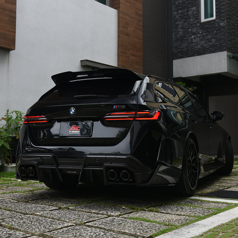 BMW M5 G99 Touring spoiler - on car