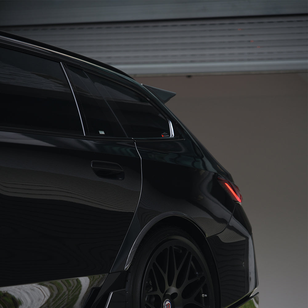 BMW M5 G99 top spoiler - fitted view