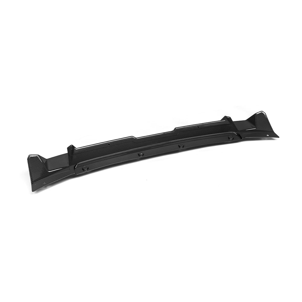 BMW XM G09 carbon fibre front lip - winglet detail