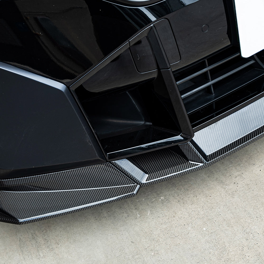 BMW XM G09 carbon fibre front lip - weave detail