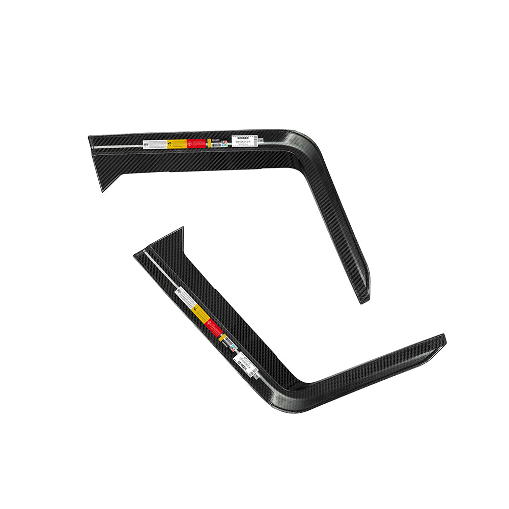 BMW XM G09 carbon fibre rear bumper insert - weave detail