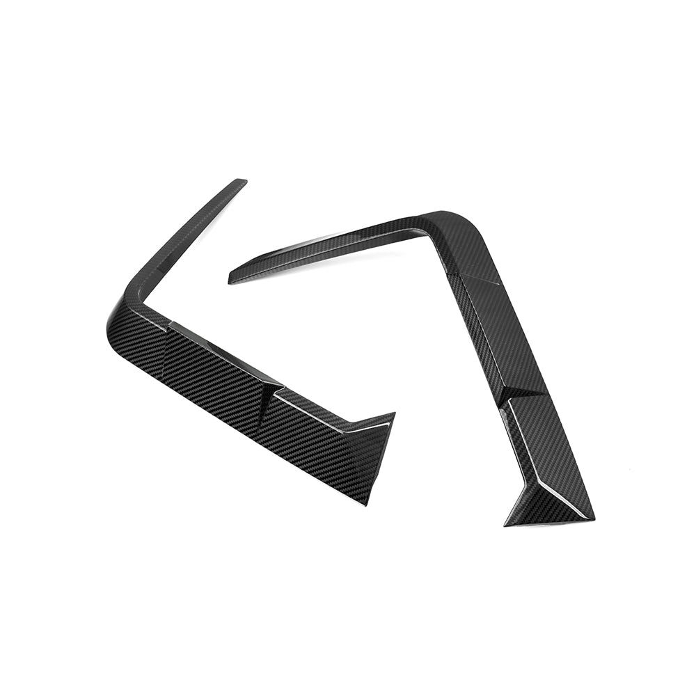 BMW XM G09 carbon fibre rear bumper insert - fitted view