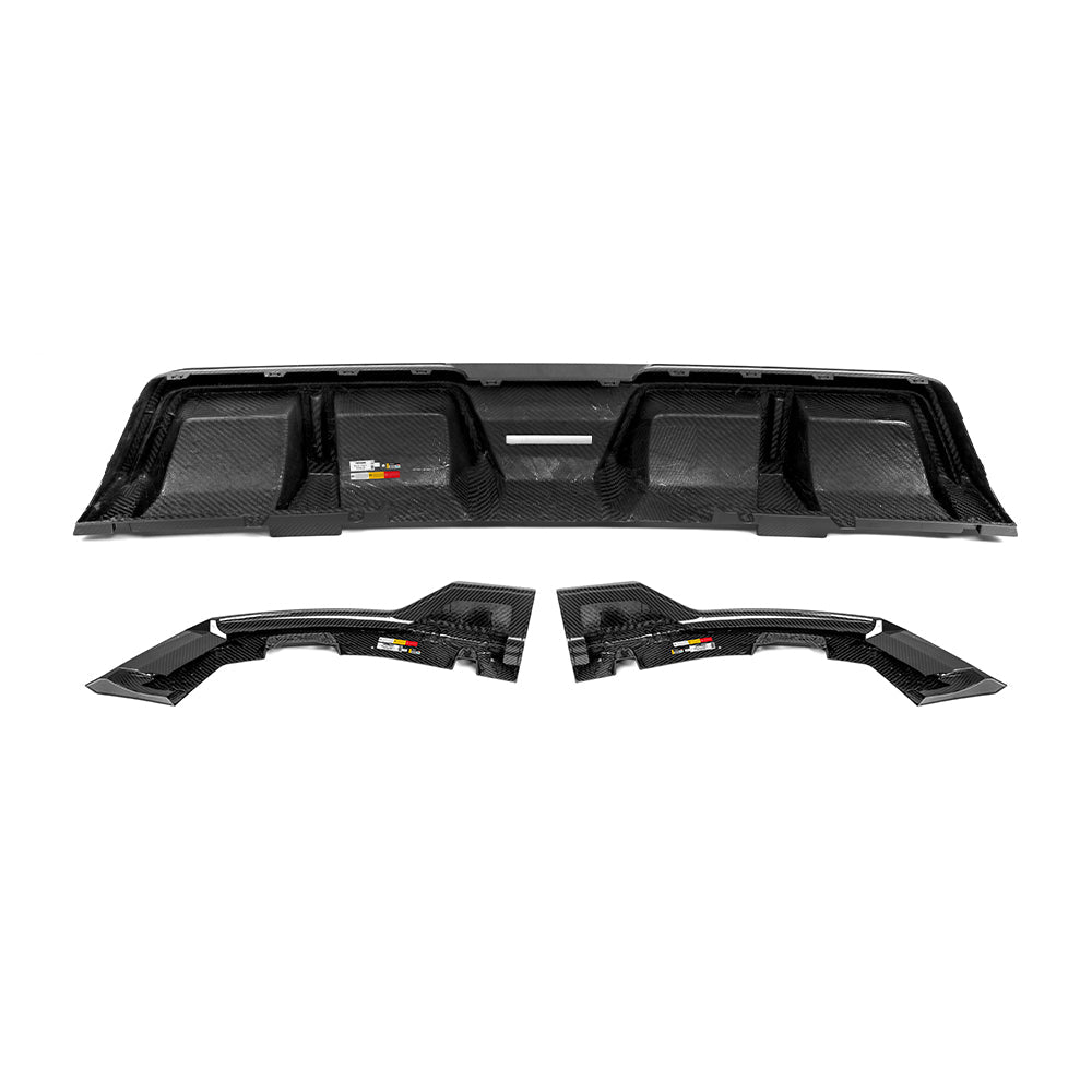 BMW XM G09 carbon fibre rear diffuser - exhaust cutout