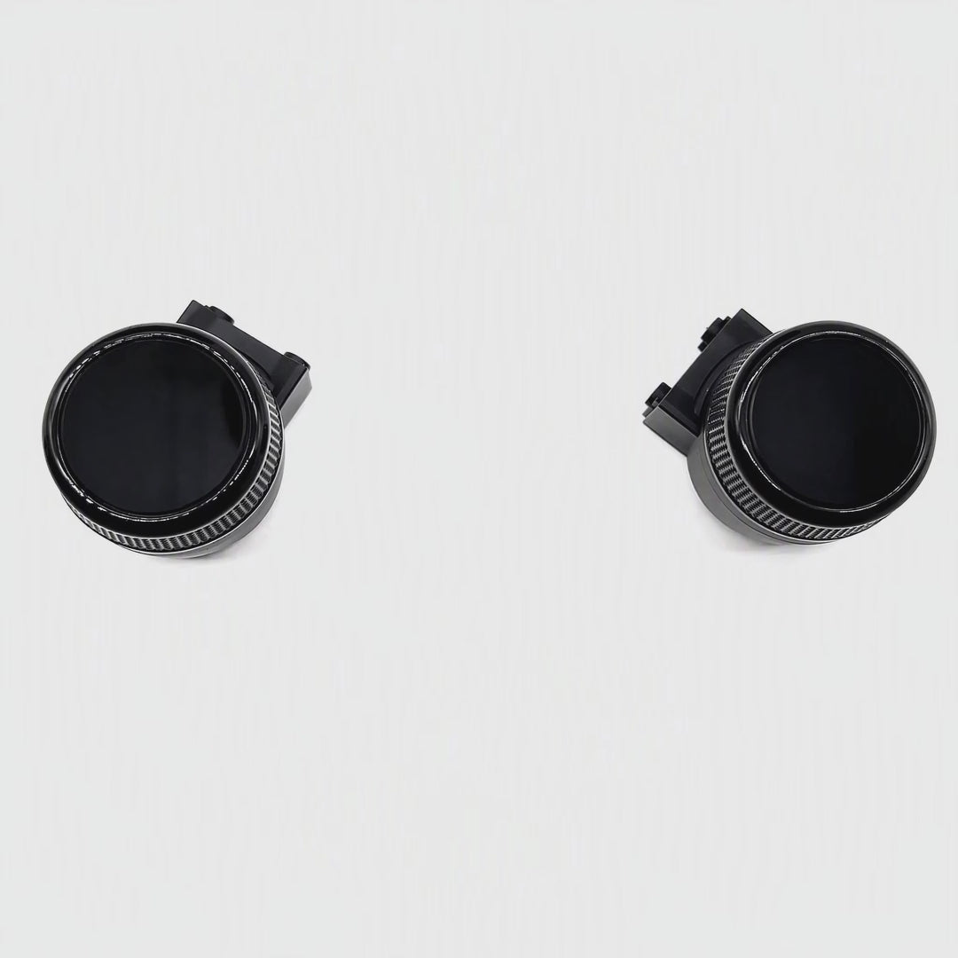 OLED knobs cycling through Sport red, Comfort white and Eco blue drive modes