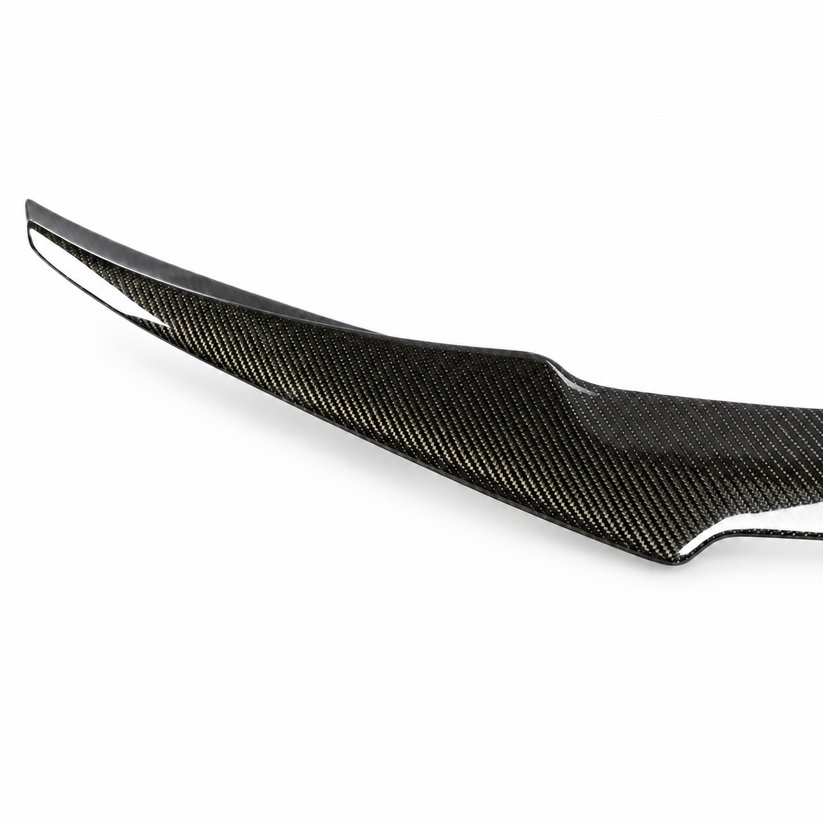 BMW M4 Wet Carbon Fibre Rear Spoiler F82 – V Style — carbon detail close-up