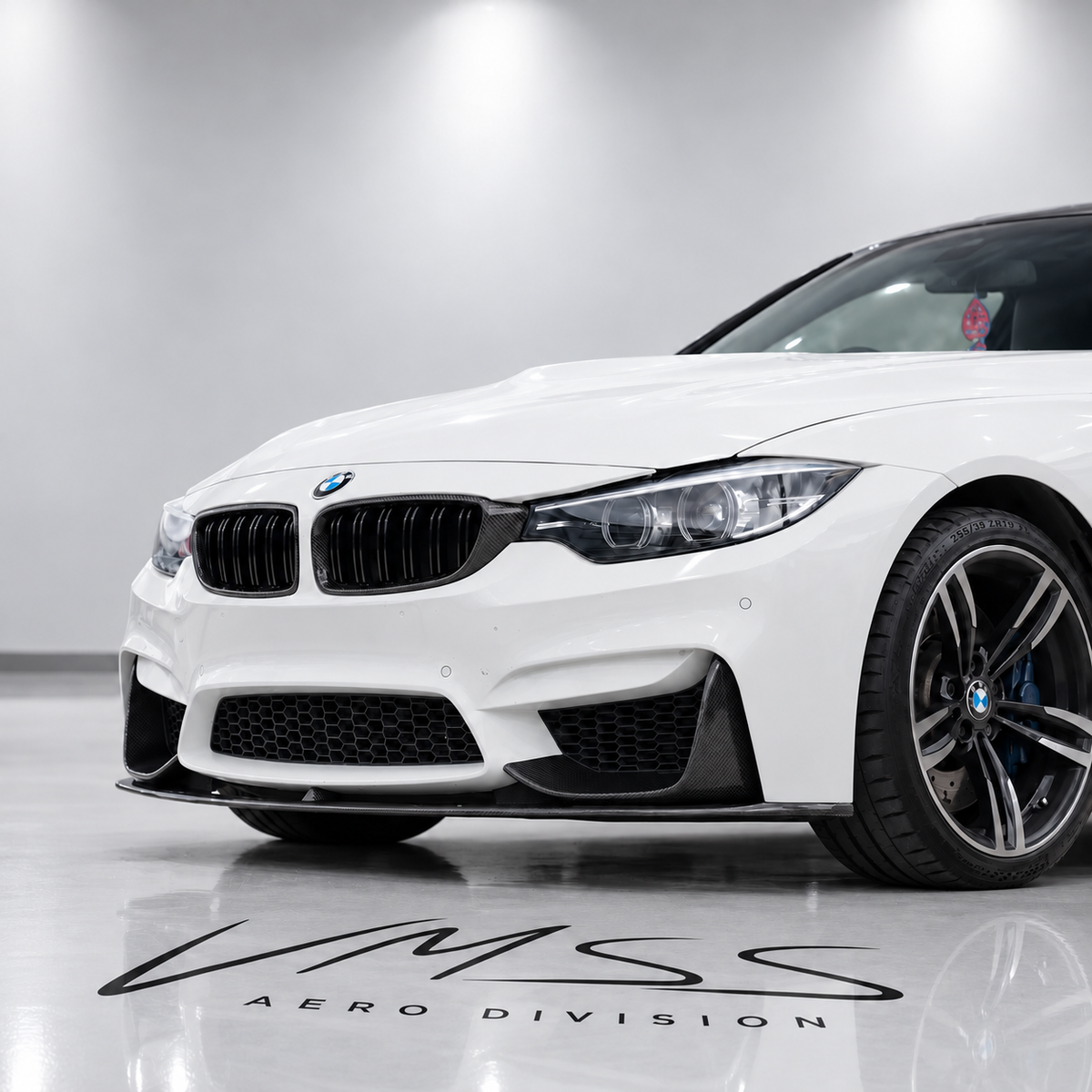BMW M3 M4 Wet Carbon Fibre Kidney Grilles F80 F82 F83 — real fitted-car reference, white paint and VMSS studio edit